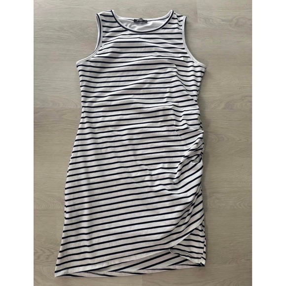 The Unbranded Brand Dresses & Skirts - Women's XL Striped Sleeveless Dress – Ruched Side Detail Navy & White 220
